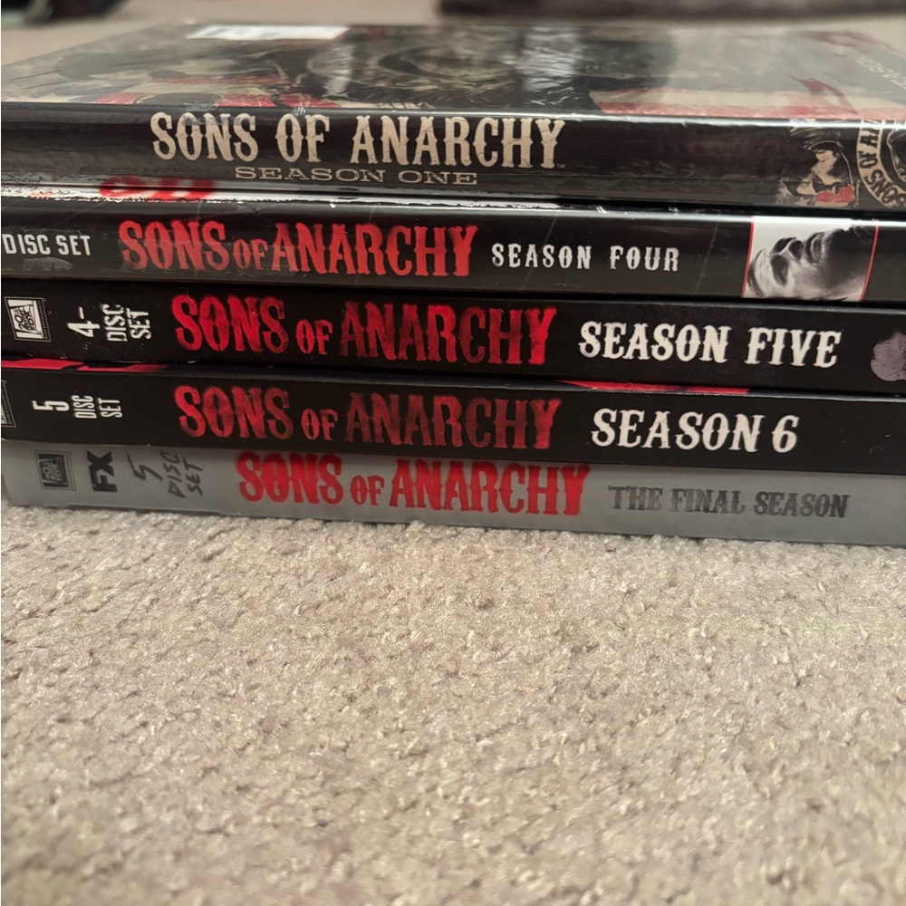 Sons of Anarchy 1, 4, 5, 6, and the final season DVD Collection